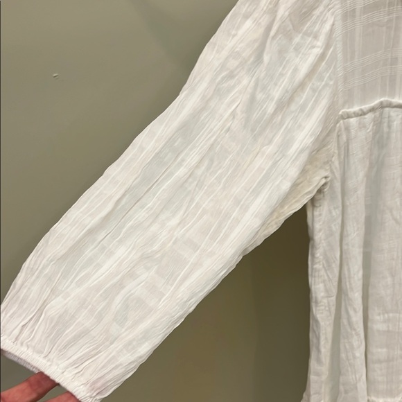 Gauzy white tiered dress - Picture 3 of 5